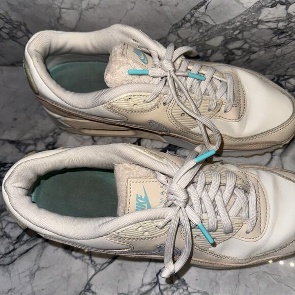 Nike Air Max 90 "Mama" White/Beige/Light Pink DZ5194-001 Women Size 9 - Picture 2 of 9